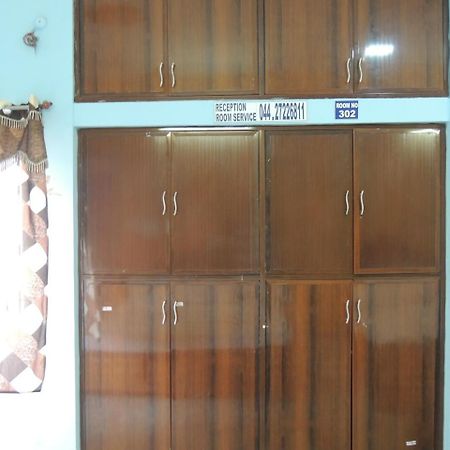 Radha Party Hall Kanchipuram Εξωτερικό φωτογραφία