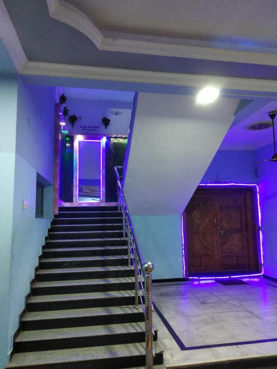 Radha Party Hall Kanchipuram Εξωτερικό φωτογραφία