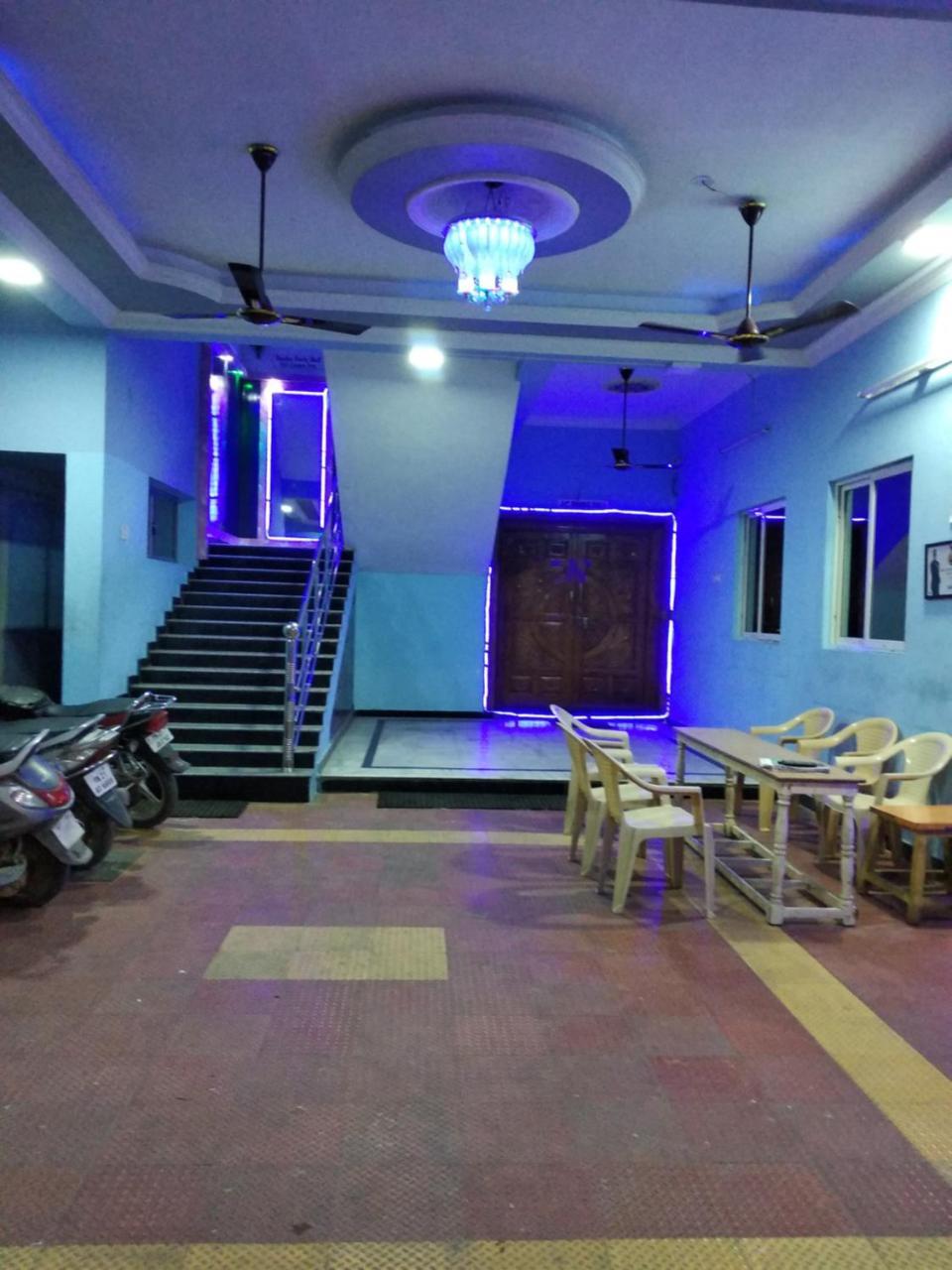 Radha Party Hall Kanchipuram Εξωτερικό φωτογραφία