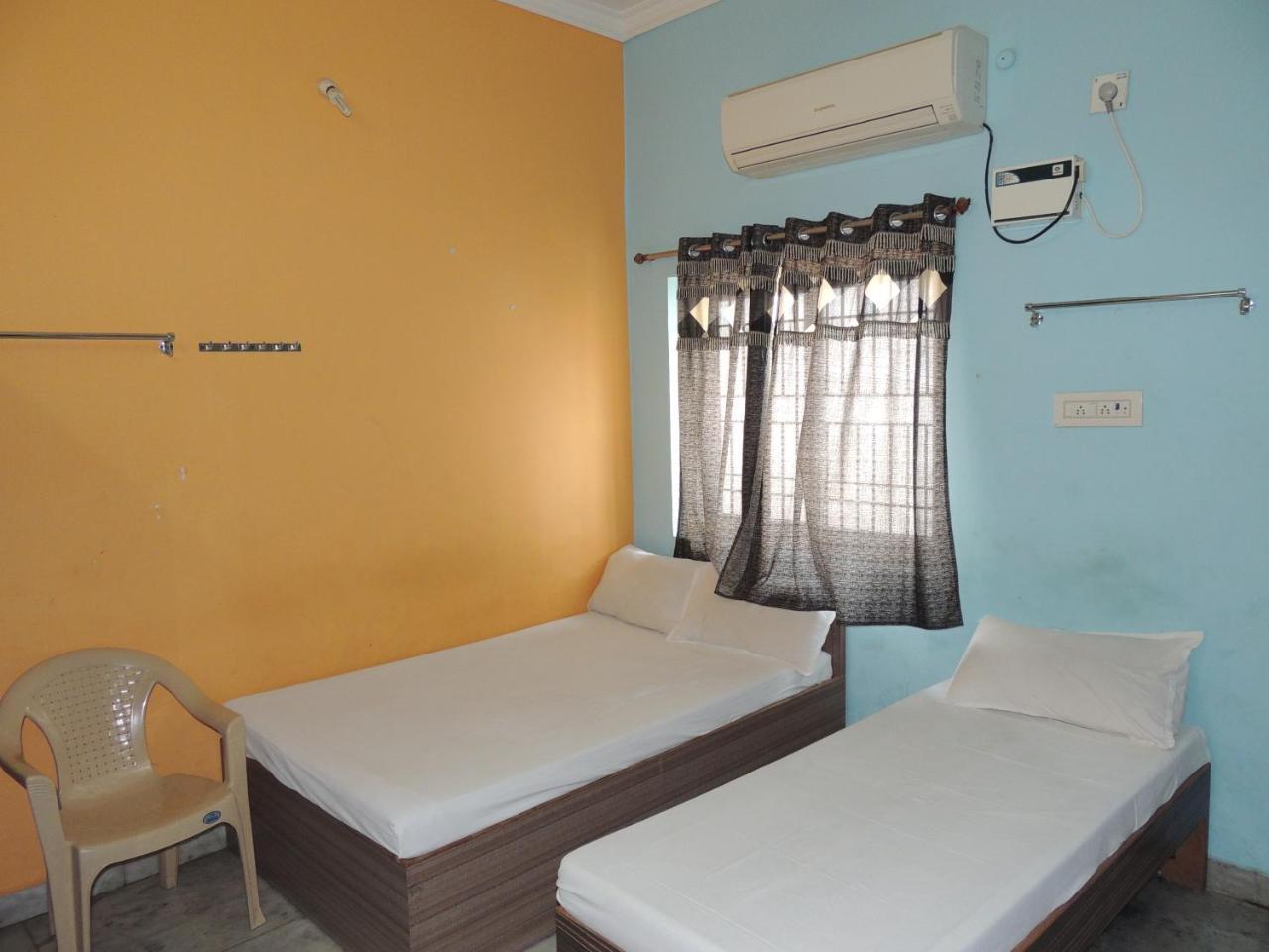 Radha Party Hall Kanchipuram Εξωτερικό φωτογραφία