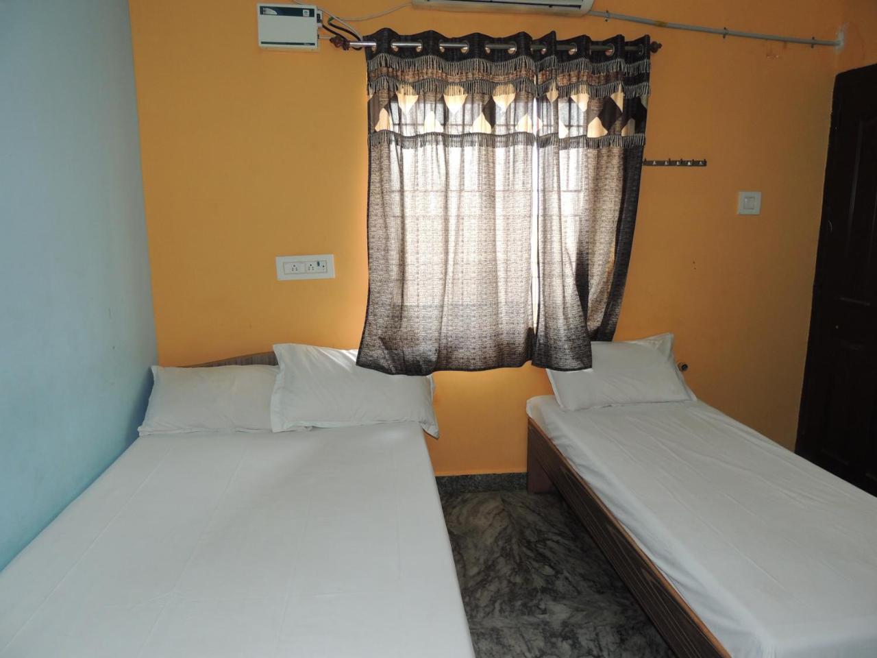 Radha Party Hall Kanchipuram Εξωτερικό φωτογραφία
