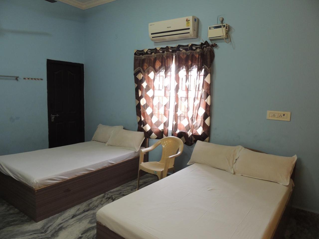 Radha Party Hall Kanchipuram Εξωτερικό φωτογραφία
